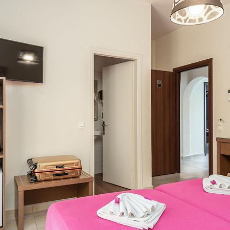 Stathis Beachfront Luxury Rooms Kalamaki  Luaran gambar